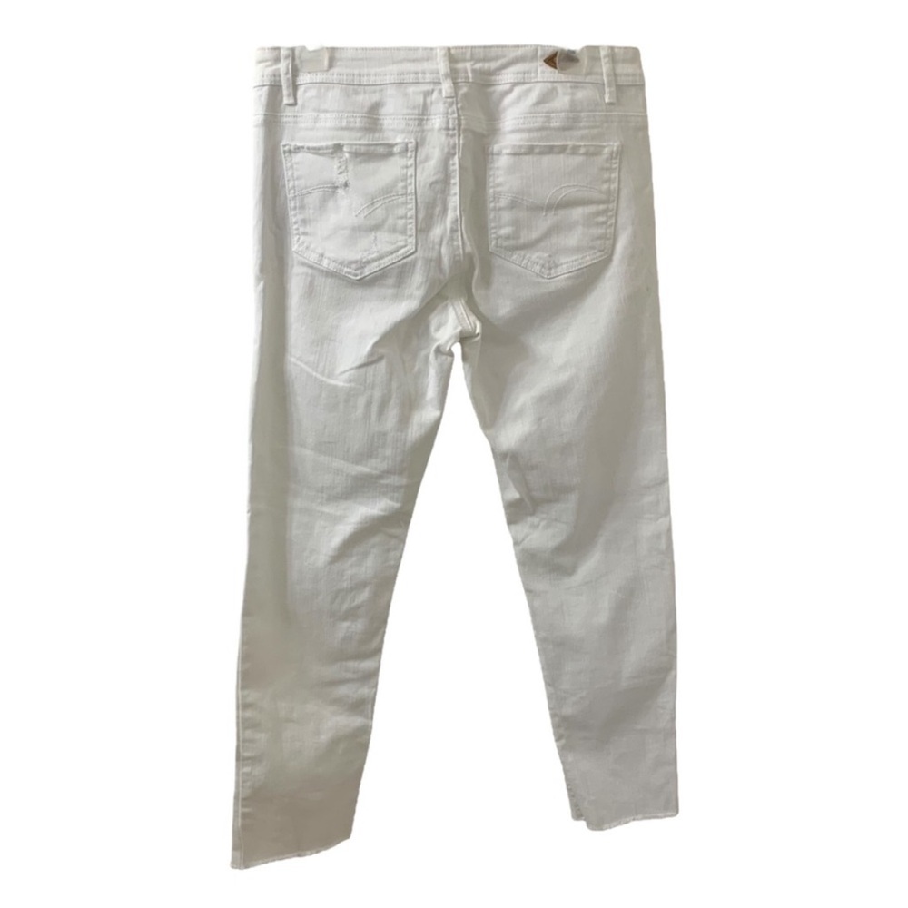 Women’s Size 8 White Cropped Stretchy Skinny Jeans